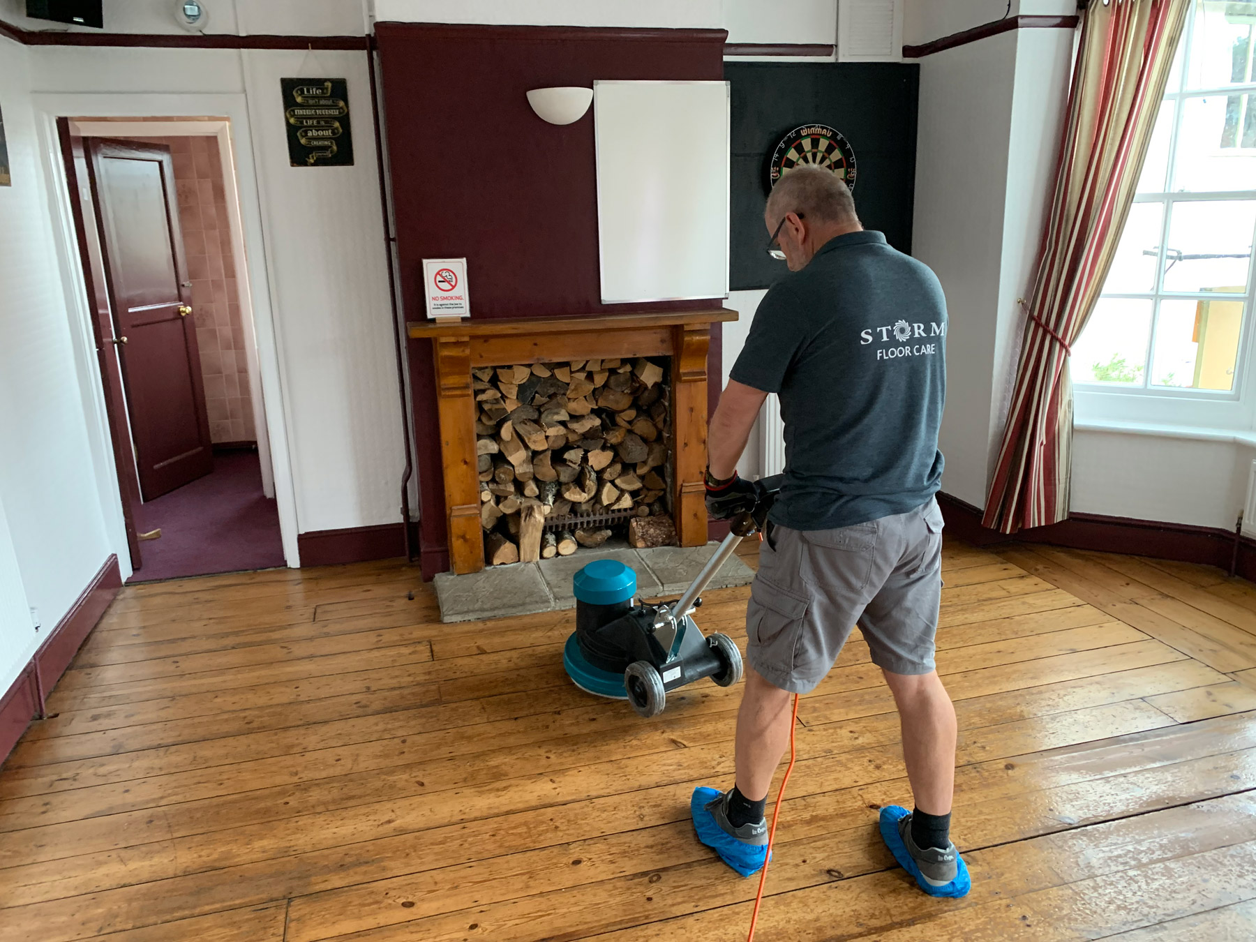 Storm Floor Care Pub cleaning